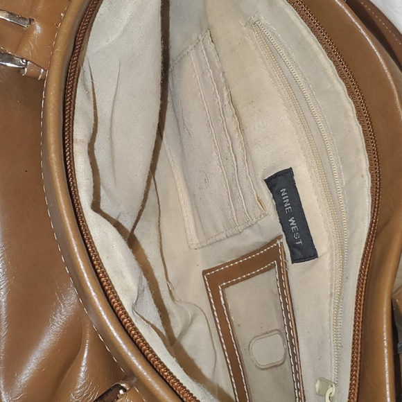 Purse - Picture 3 of 6